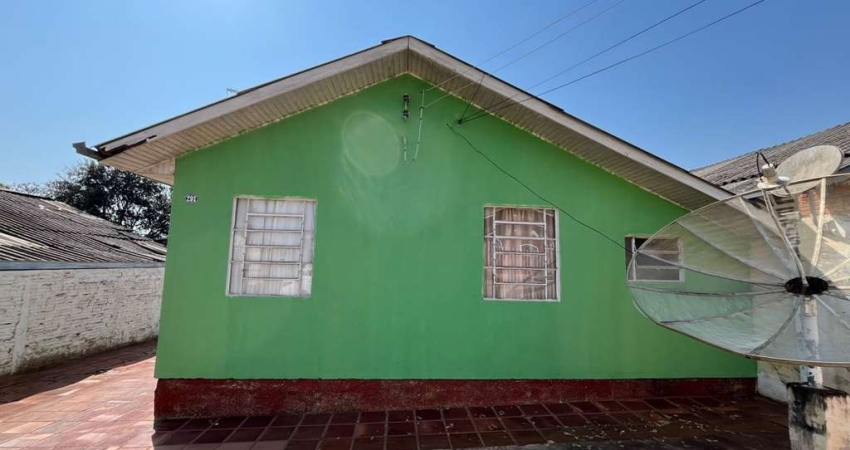 Casa Residencial com 1 quarto  à venda, 40.00 m2 por R$180000.00  - Cara Cara - Ponta Grossa/PR