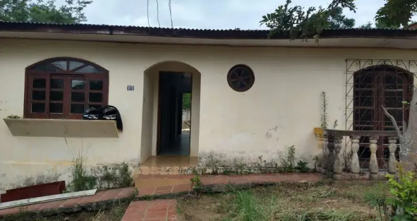 Casa Residencial com 3 quartos  à venda, 510.00 m2 por R$270000.00  - Olarias - Ponta Grossa/PR
