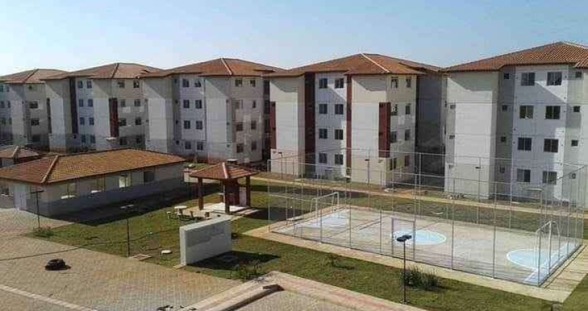 Apartamento com 2 quartos  à venda, 55.00 m2 por R$140000.00  - Uvaranas - Ponta Grossa/PR