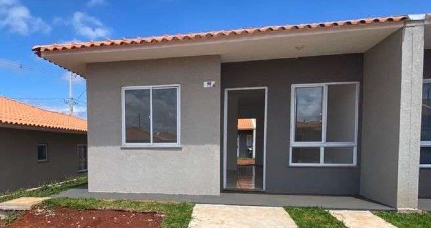 Casa Residencial com 2 quartos  à venda, 45.00 m2 por R$175000.00  - Uvaranas - Ponta Grossa/PR