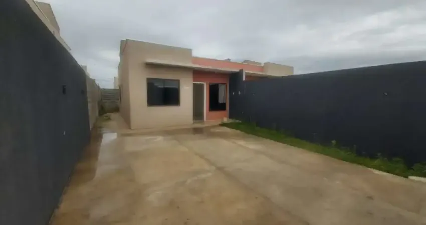 Casa Residencial com 2 quartos  para alugar, 58.00 m2 por R$1100.00  - Cara Cara - Ponta Grossa/PR