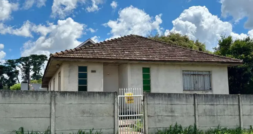 Casa Residencial com 4 quartos  à venda, 218.00 m2 por R$300000.00  - Cara Cara - Ponta Grossa/PR