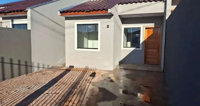 Casa Residencial com 3 quartos  à venda, 55.00 m2 por R$200000.00  - Cara Cara - Ponta Grossa/PR