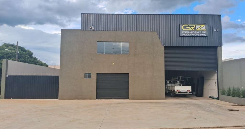 Barracão/Galpão à venda, 500.00 m2 por R$1350000.00  - Boa Vista - Ponta Grossa/PR