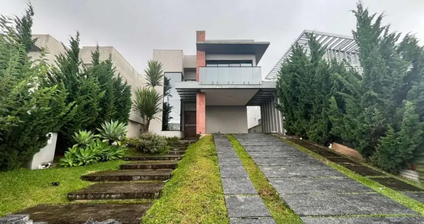 Casa Residencial com 3 quartos  à venda, 300.00 m2 por R$2300000.00  - Jardim Carvalho - Ponta Grossa/PR