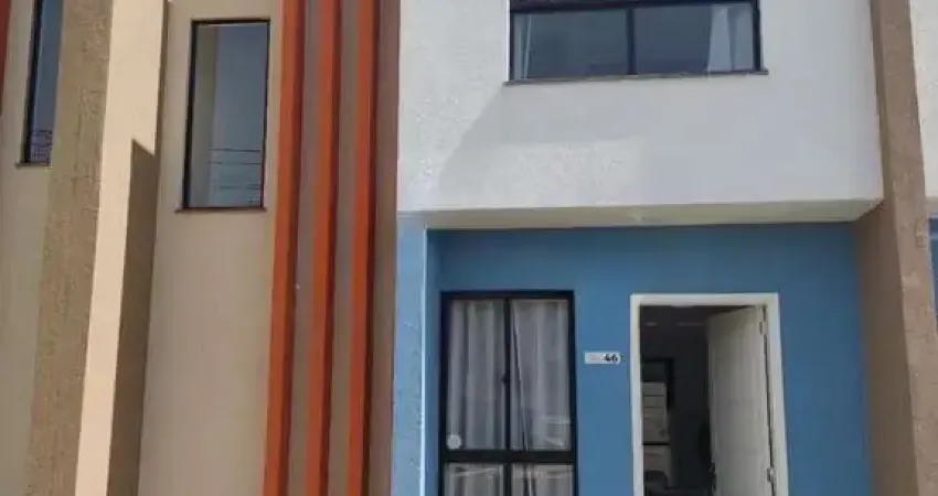 Sobrado com 2 quartos  à venda, 60.00 m2 por R$270000.00  - Jardim Carvalho - Ponta Grossa/PR