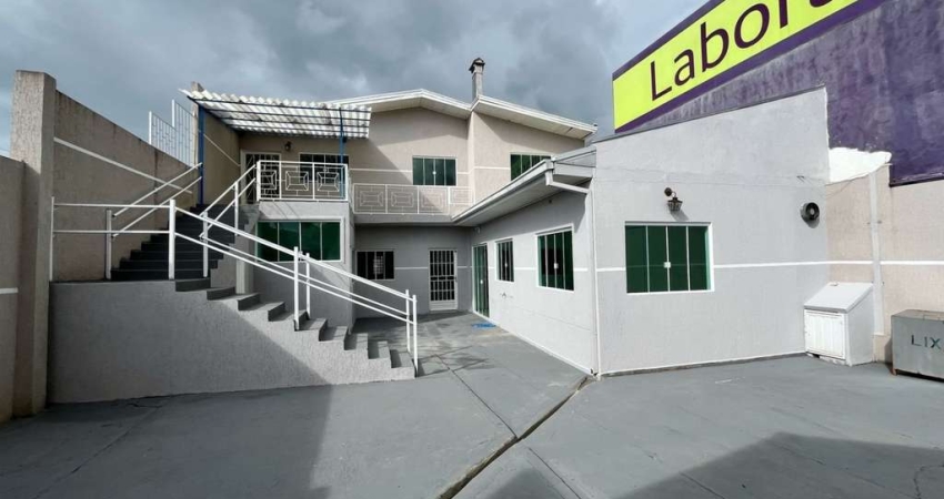 Conjunto Comercial à venda, 200.00 m2 por R$850000.00  - Jardim Carvalho - Ponta Grossa/PR