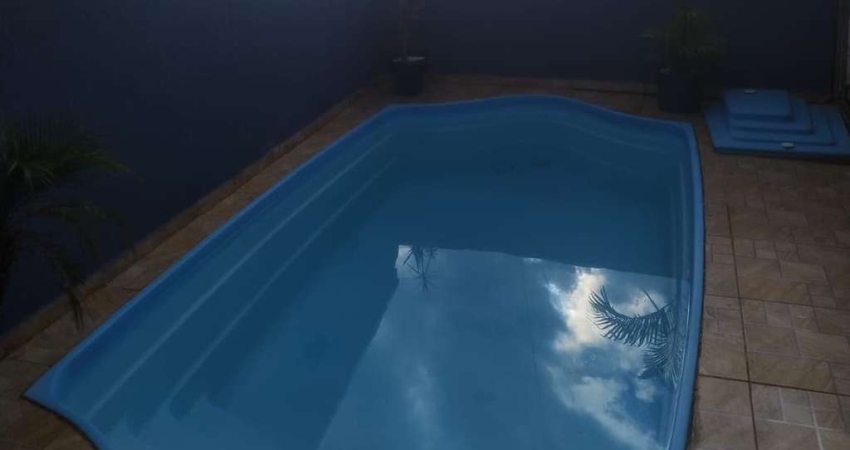 Casa Residencial com 2 quartos  à venda, 65.00 m2 por R$285000.00  - Contorno - Ponta Grossa/PR