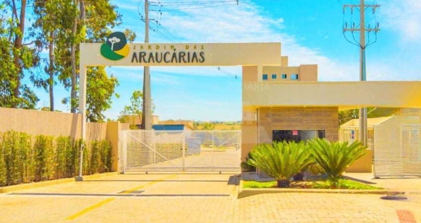 Apartamento com 2 quartos  à venda, 46.80 m2 por R$170000.00  - Uvaranas - Ponta Grossa/PR