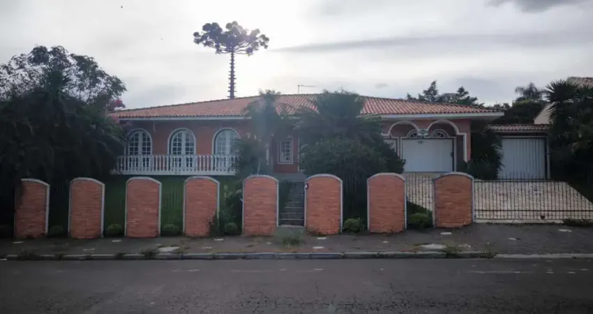 Casa Comercial com 4 quartos  para alugar, 362.00 m2 por R$15000.00  - Estrela - Ponta Grossa/PR