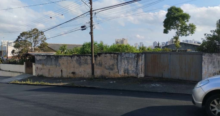 Área para alugar, 462.00 m2 por R$1000.00  - Jardim Carvalho - Ponta Grossa/PR
