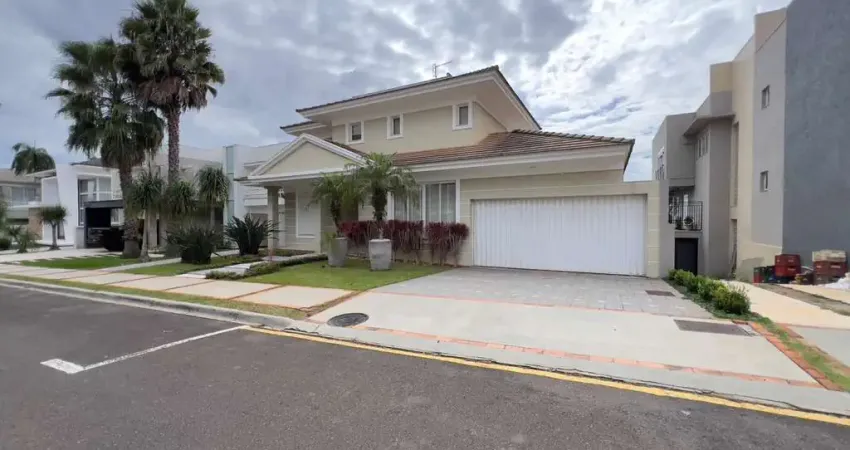 Casa em Condomínio à venda, 300.00 m2 por R$3280000.00  - Centro - Ponta Grossa/PR