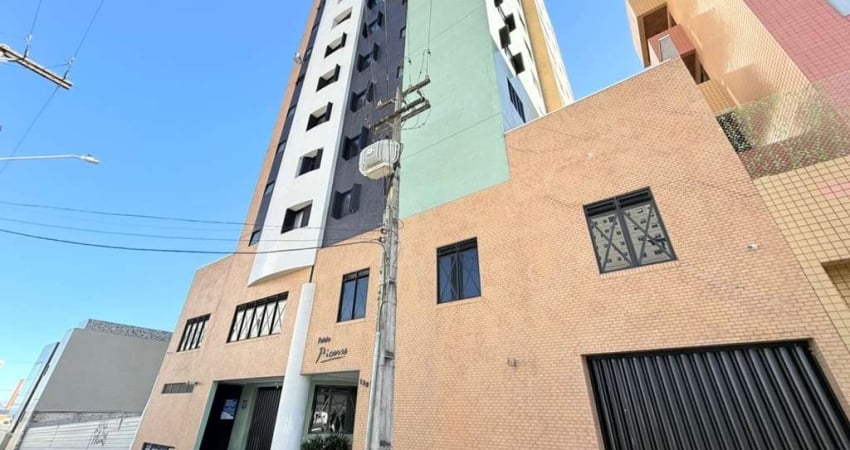 Apartamento com 3 quartos  para alugar, 250.00 m2 por R$3000.00  - Centro - Ponta Grossa/PR