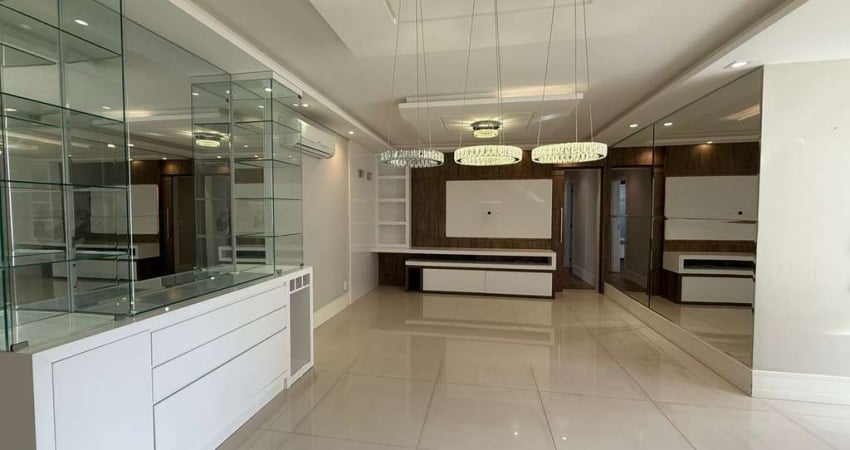 Apartamento com 3 quartos  para alugar, 122.07 m2 por R$4200.00  - Centro - Ponta Grossa/PR