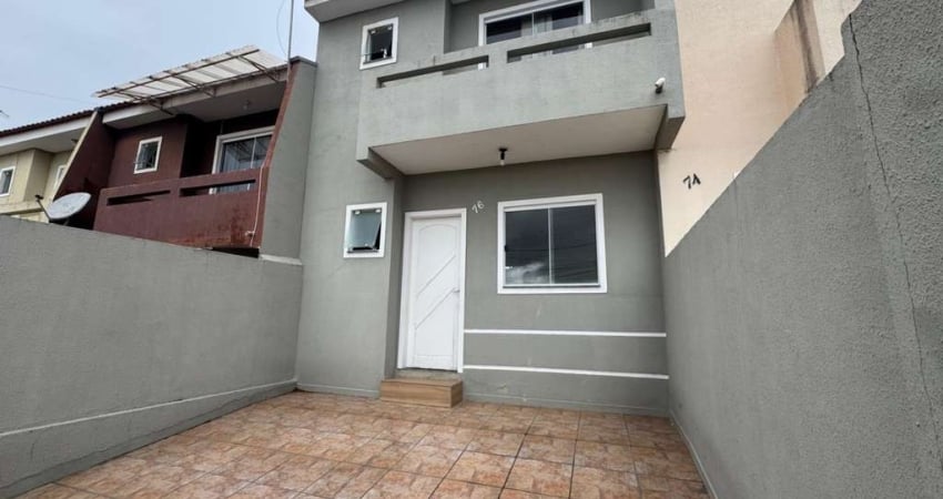 Sobrado com 2 quartos  para alugar, 60.00 m2 por R$1200.00  - Uvaranas - Ponta Grossa/PR