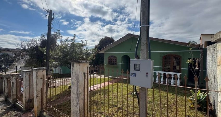 Casa Residencial com 3 quartos  para alugar, 100.00 m2 por R$1500.00  - Olarias - Ponta Grossa/PR