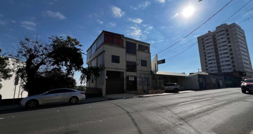 Comercial para alugar, 15.00 m2 por R$800.00  - Centro - Ponta Grossa/PR