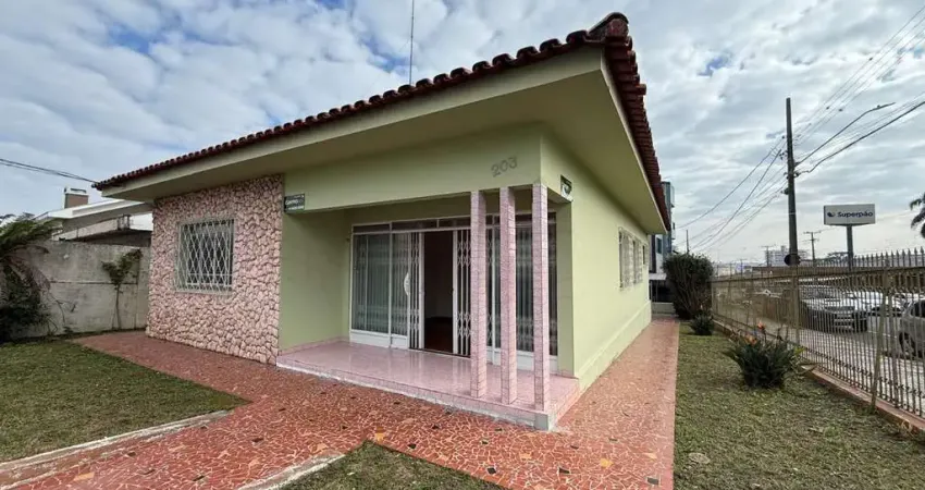 Casa Comercial para alugar, 216.00 m2 por R$4500.00  - Orfas - Ponta Grossa/PR