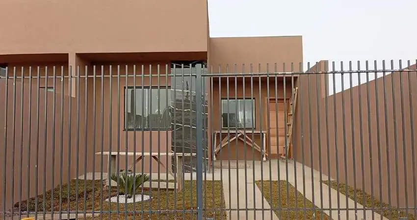 Casa com 2 quartos à venda na Rua Pastor Luiz Carlos Posniak, Colônia Dona LuÍza, Ponta Grossa