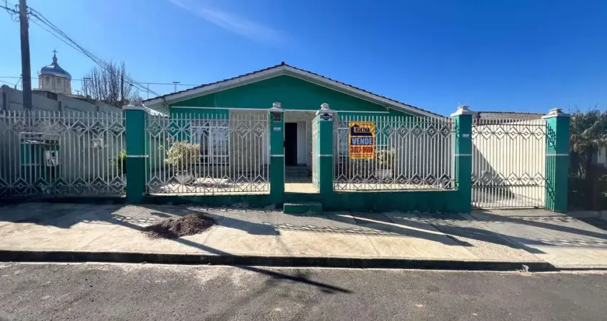 Casa Residencial com 3 quartos  para alugar, 220.00 m2 por R$2800.00  - Nova Russia - Ponta Grossa/PR