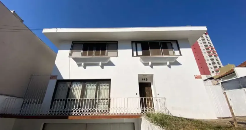 Casa Comercial para alugar, 349.00 m2 por R$8000.00  - Centro - Ponta Grossa/PR