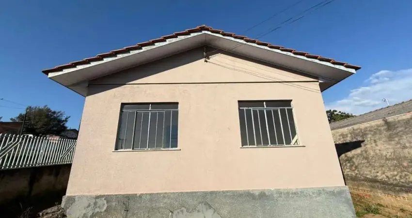 Casa Residencial com 2 quartos  para alugar, 60.00 m2 por R$1200.00  - Chapada - Ponta Grossa/PR