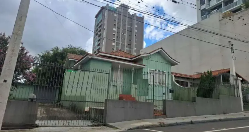 Terreno à venda na Rua Venezuela, 121, Oficinas, Ponta Grossa