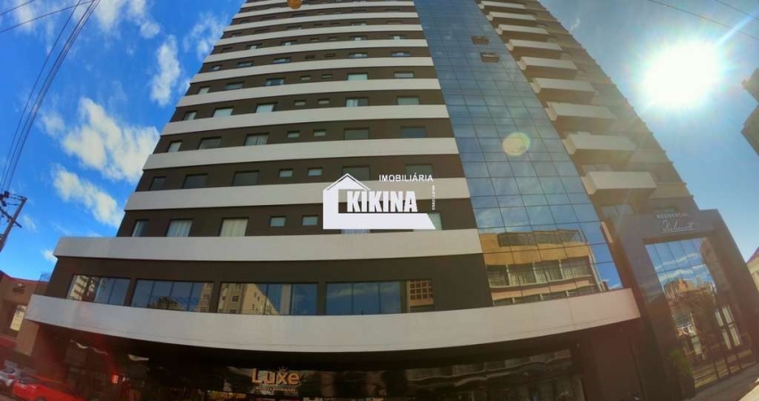 Apartamento com 3 quartos  à venda, 333.00 m2 por R$1150000.00  - Centro - Ponta Grossa/PR