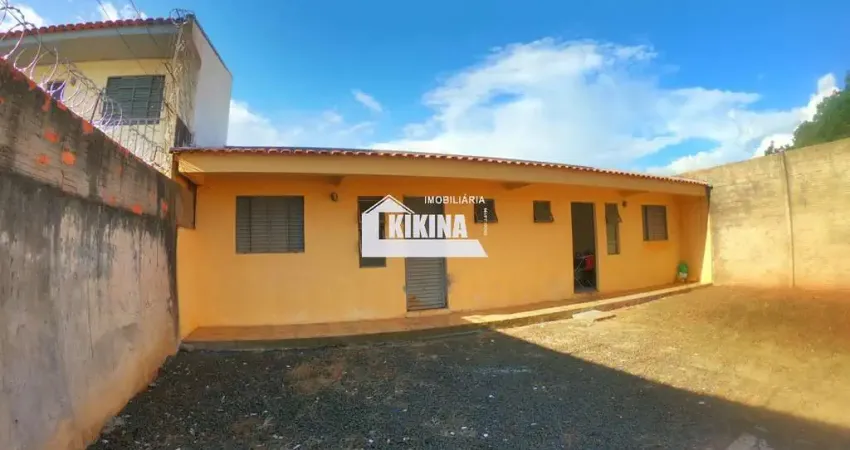 Kitinet. com 1 quarto  para alugar, 30.00 m2 por R$500.00  - Uvaranas - Ponta Grossa/PR