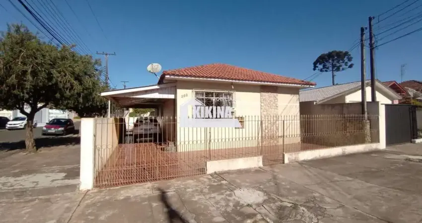 Casa Residencial com 3 quartos  à venda, 205.00 m2 por R$600000.00  - Uvaranas - Ponta Grossa/PR