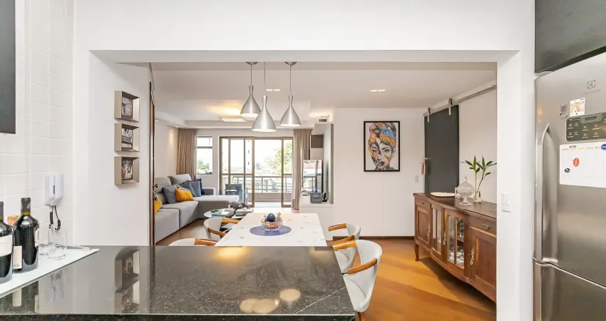 Lindo apartamento à venda, muito bem localizado no bigorrilho.