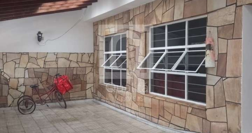 Casa com 3 quartos à venda na Vila Assis, Sorocaba 