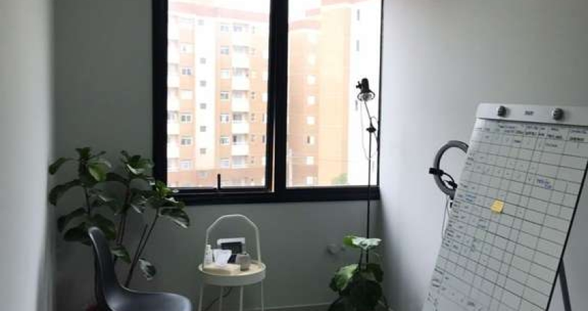 Sala comercial a venda no Santa Maria Office no bairro da Vila Hortência na zona leste de Sorocaba