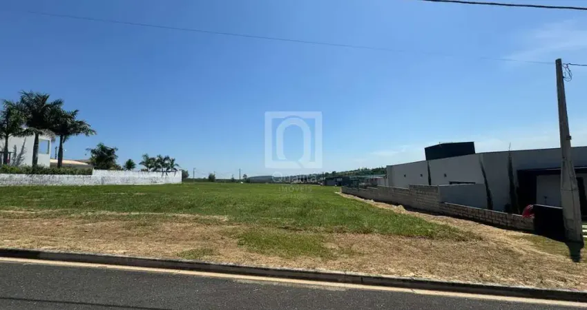 Terreno no Condomínio Village Ipanema 2 em Araçoiaba da Serra