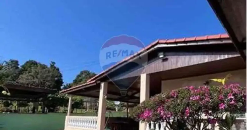 Chácara à venda em araçoiaba da serra-sp, bairro barreirinho: 3 quartos, 2 salas, 3 banheiros, 2 vagas, 300m². venha conferir!