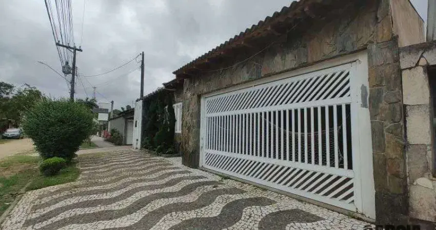 Casa à venda na Rua Quinze, Maitinga, Bertioga