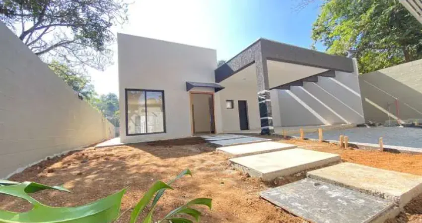 Casa térrea NOVA com 03 suítes amplas  km.26 

Casa térrea com 03