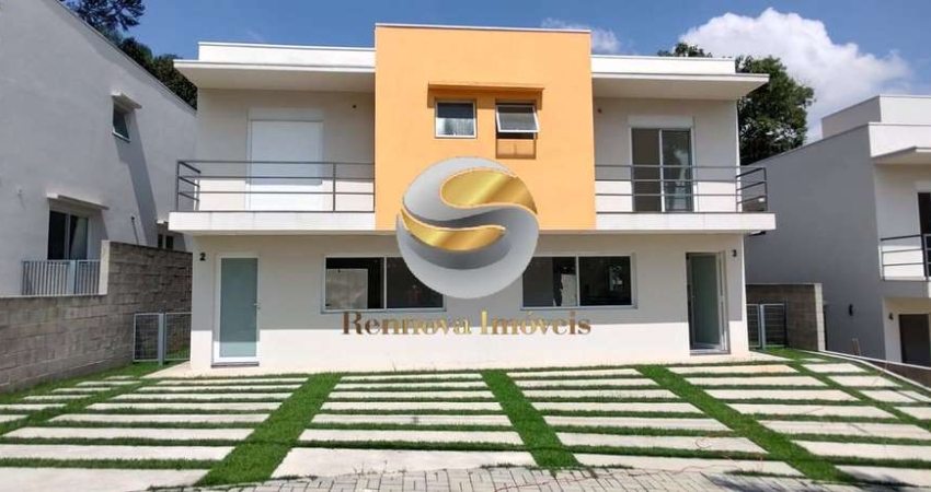 Casa nova , em condomínio fechado