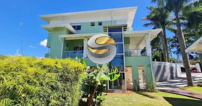 Belíssima casa com 5 Suites. 850 m² requinte e segurança, piscina..