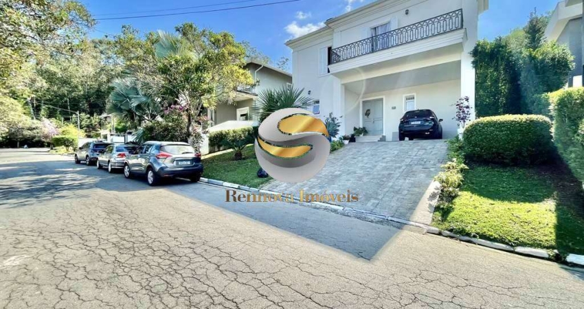 Exclusivo, Casa com 8 Vagas, 268 m² de Construção em 500 m² de Terreno,