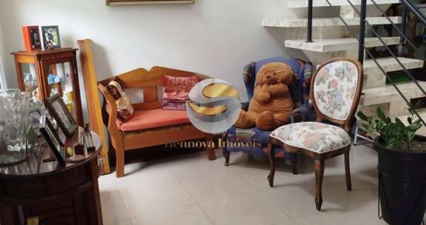 Casa 03 dormitórios, 1 suíte com sacada, pé direito duplo, 2 vagas