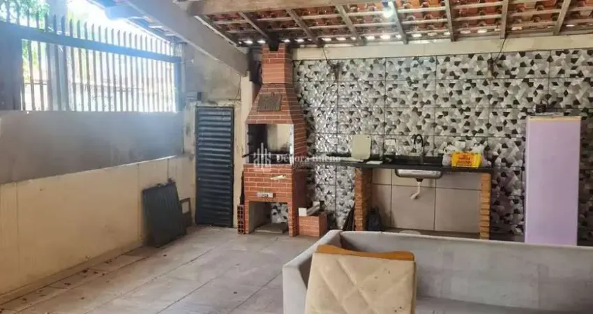 Casa  isolada, 2 dorms c/ 1 suíte, 2 vagas, 2 próximo a praia - pacote 2.700