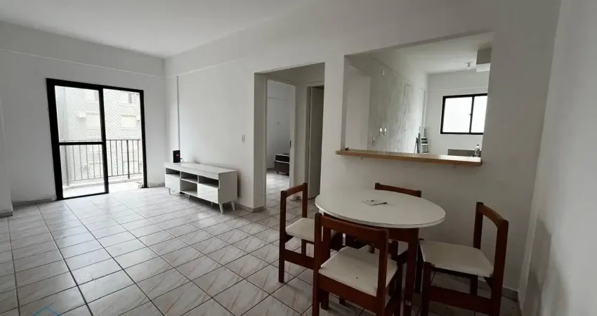Apartamento a 500 metros da praia da enseada, guarujá- sp!!!