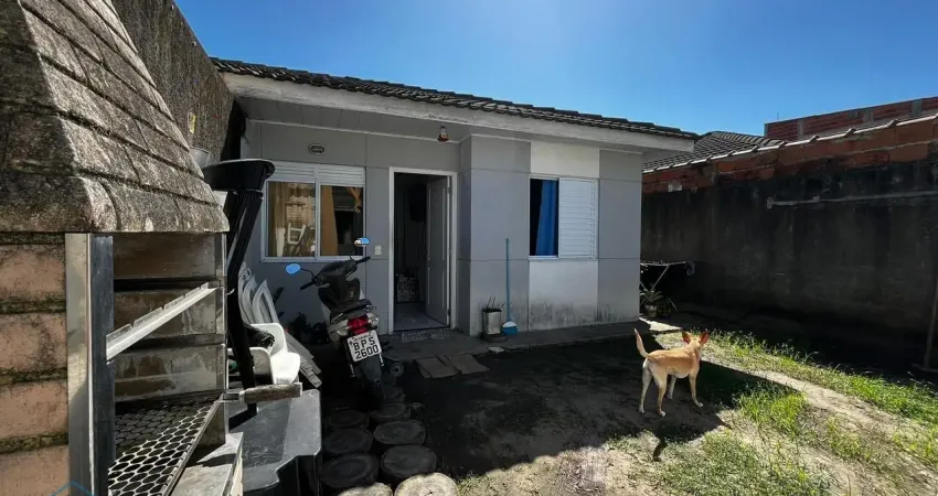 Casa com 2 quartos à venda na Rua Quinze, Vila Zilda, Guarujá
