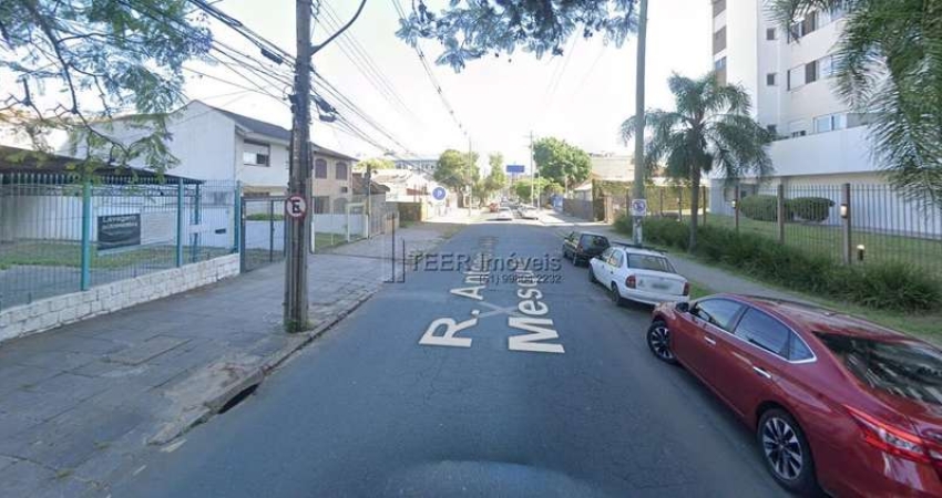 Terreno à venda no bairro Passo da Areia - Porto Alegre/RS