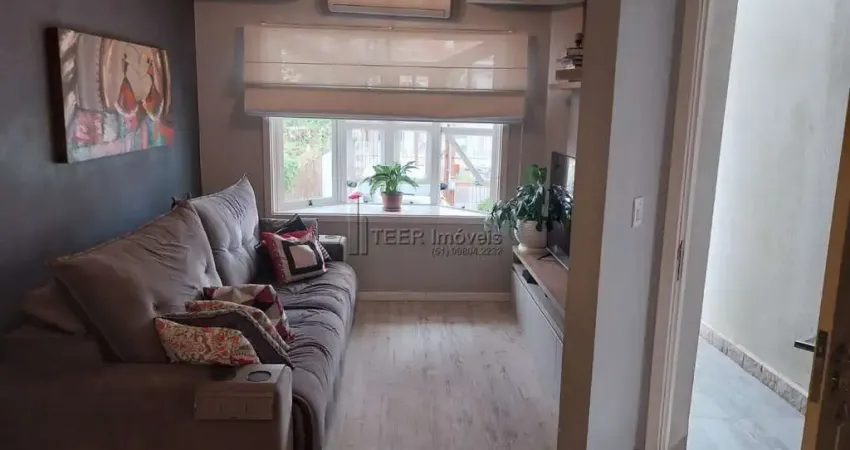 Casa com 3 quartos à venda na Avenida Nilton Waldemar Stock, 50, Jardim Itu Sabará, Porto Alegre