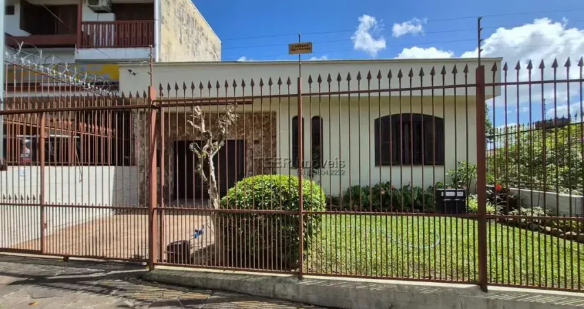Casa com 3 quartos à venda na Rua Pero Vaz de Caminha, Vila Ipiranga, Porto Alegre