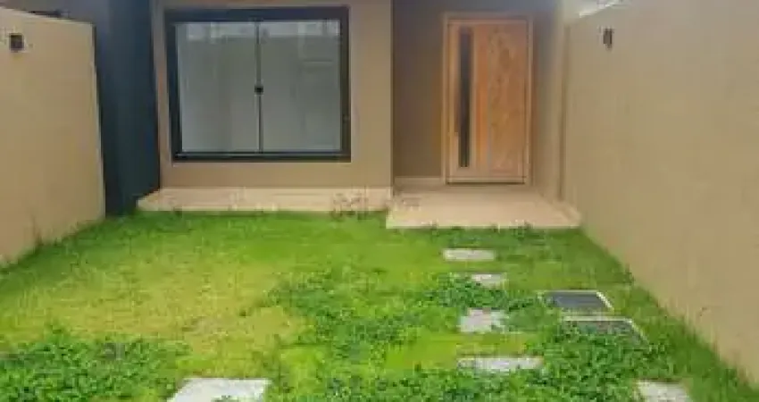 More a menos de 20 min do recreio!!! excelente casa linear com 03 quartos e amplo quintal no parque guará!!!