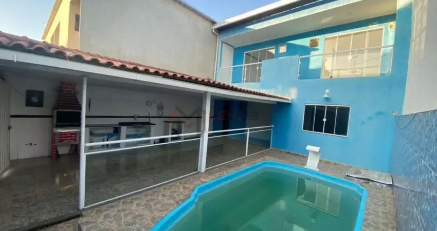 Excelente casa duplex em condomínio no brito ii em campo grande.