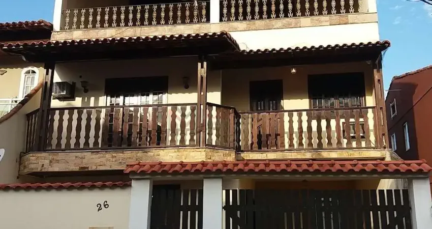 Belíssima casa triplex com 3 quartos, no bairro silvestre - aceita financiamento! use seu fgts como entrada!